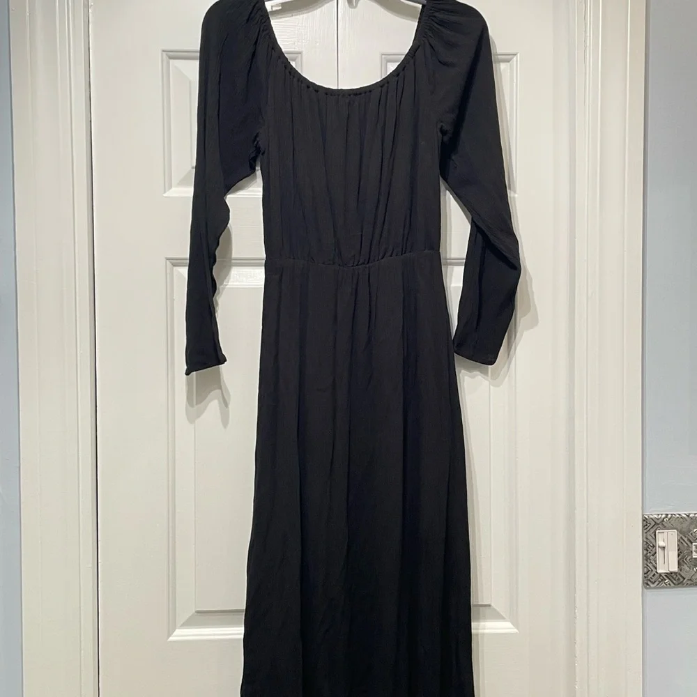 WAYF Dress Women’s XS Midi Off Shoulder Gauzy Pullover Black Side Slit NWT - Picture 9 of 10